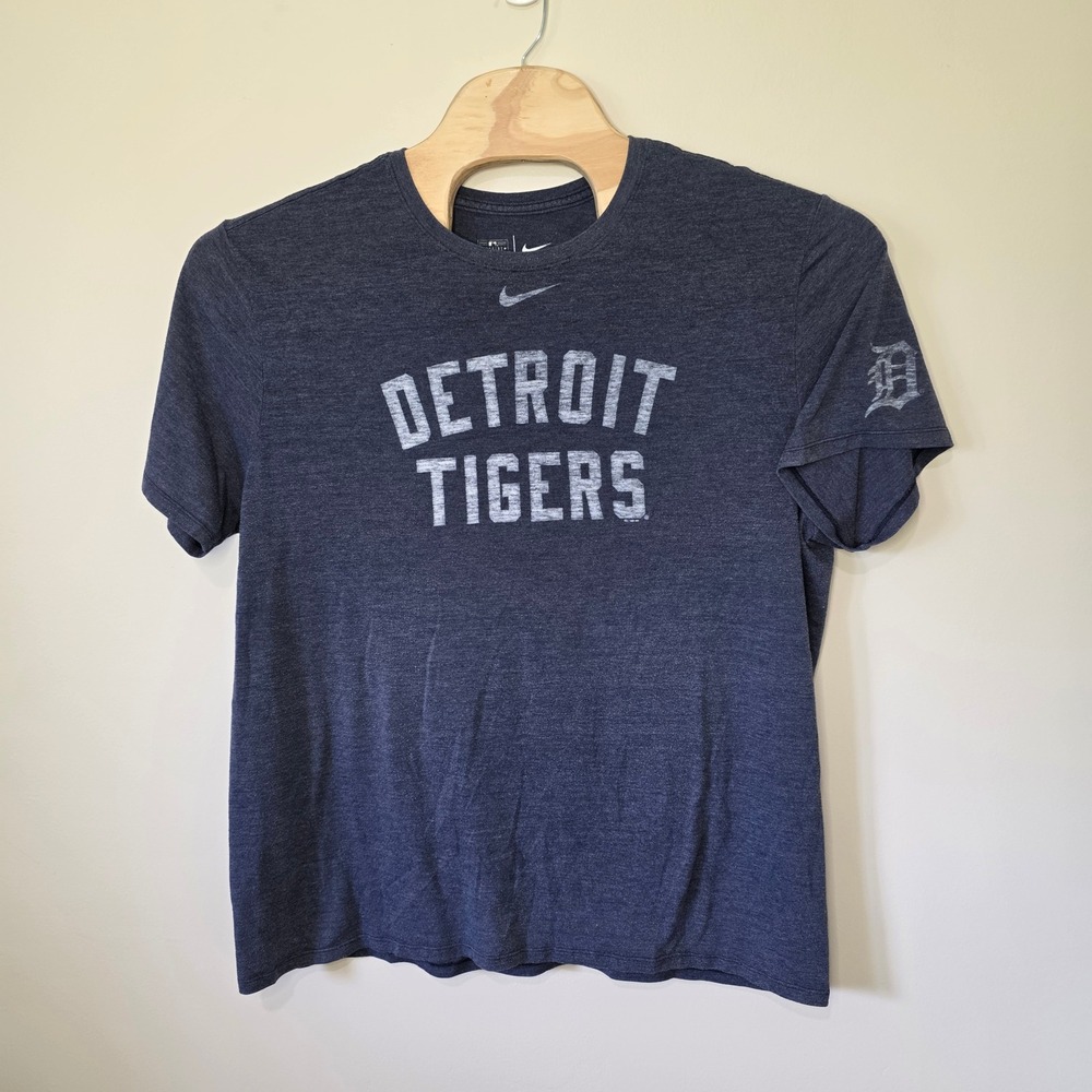 Nike Detroit Tigers MLB Shirt Mens XXL Navy Blue Athletic Cut Graphic Tee 2486